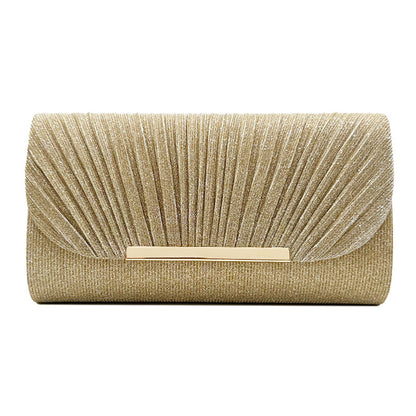 Pochette rose femme – Motifs élégants, bords métalliques, idéale pour les soirées